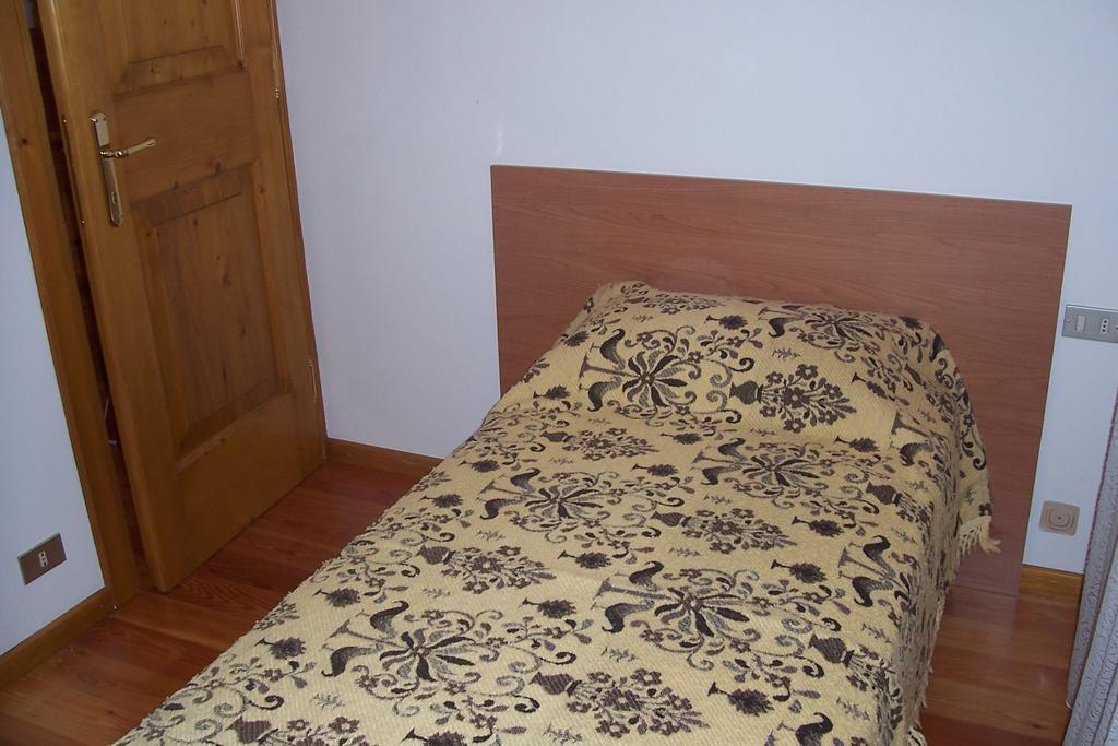 Fabbricato Indipendente Centro Apartment Lozzo Cadore Bilik gambar