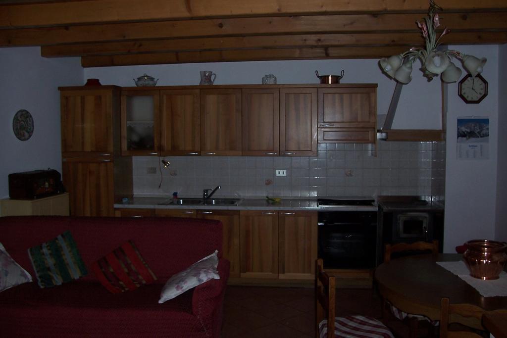 Fabbricato Indipendente Centro Apartment Lozzo Cadore Bilik gambar