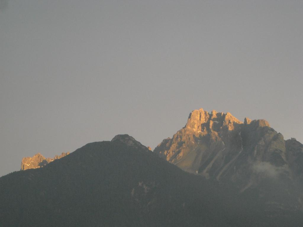 Fabbricato Indipendente Centro Apartment Lozzo Cadore Luaran gambar
